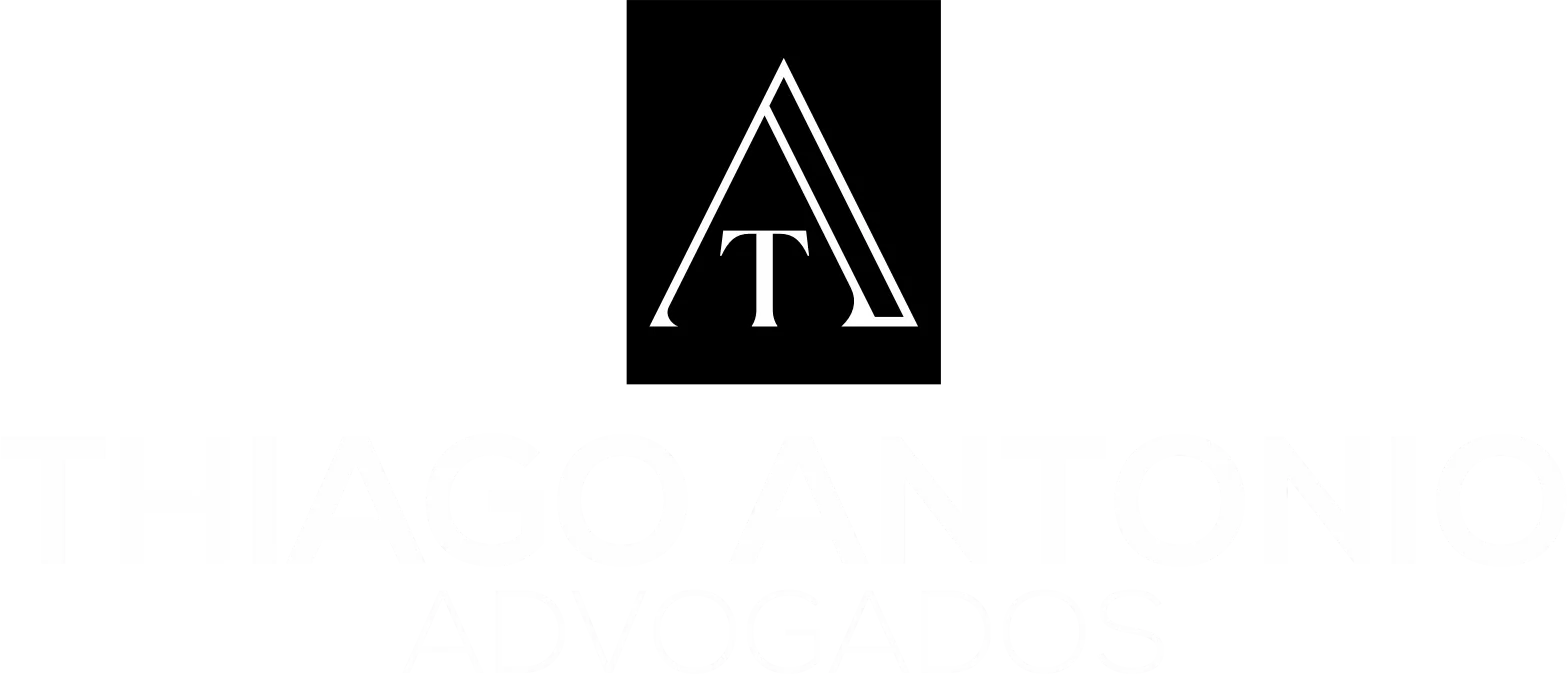 Logo Thiago Antonio em versão negativa